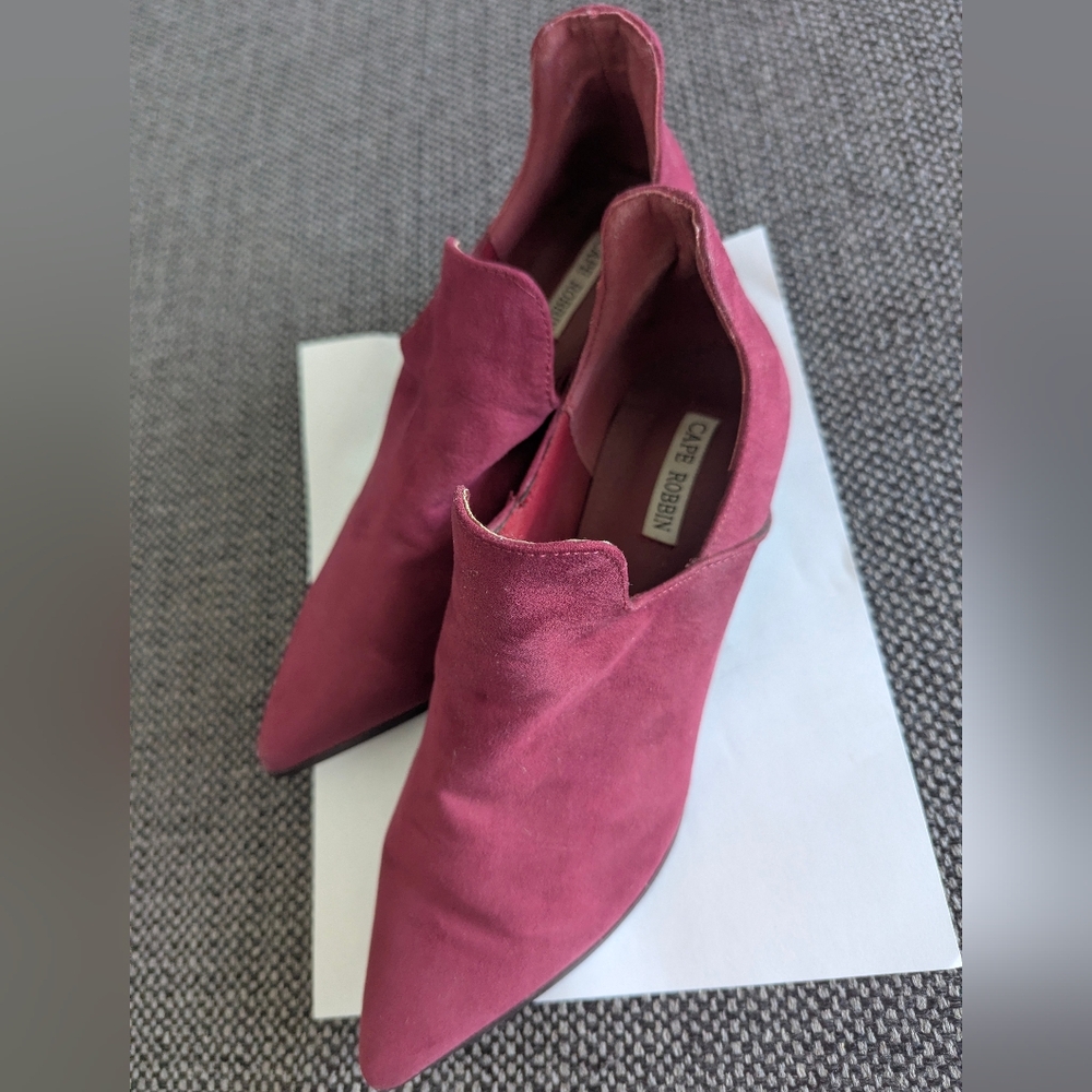 Cape Robbin Women's Plum/Pink Ankle Boots